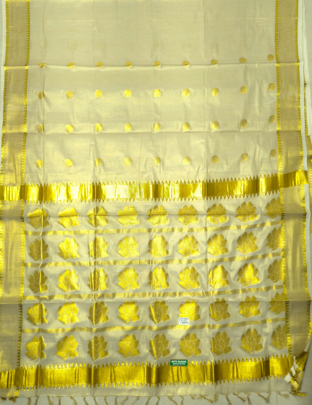 Kerala Kasavu Soft Tissue Saree – Off-White with Gold Buttas & Floral Zari Pallu