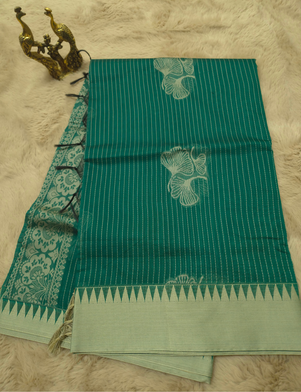 Premium Kota Cotton Saree – Emerald Green with Beige Woven Border