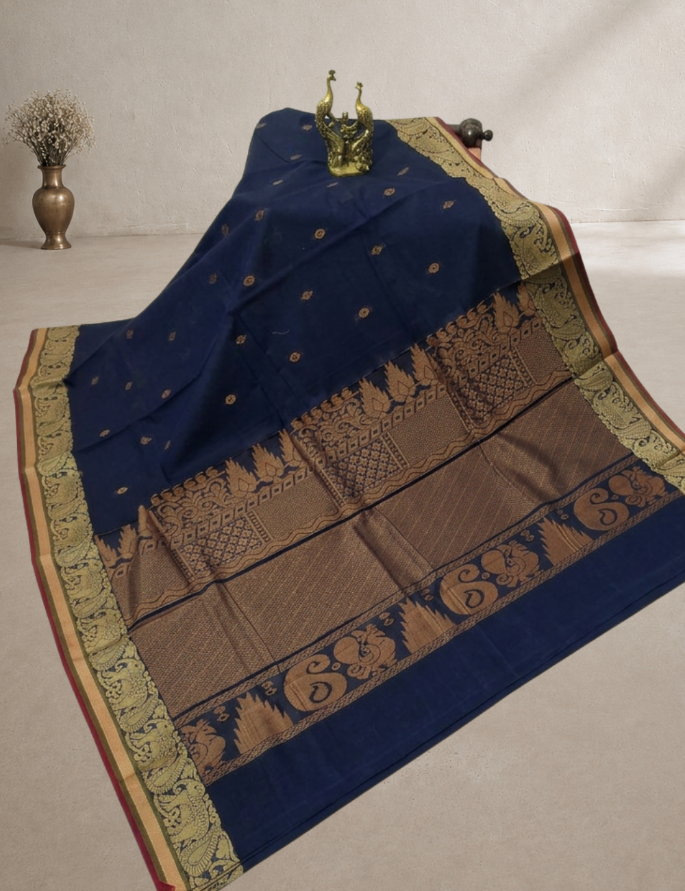 Pure 80s Kanchi Cotton Saree – Dark Navy Blue | Beige Thread Woven Border