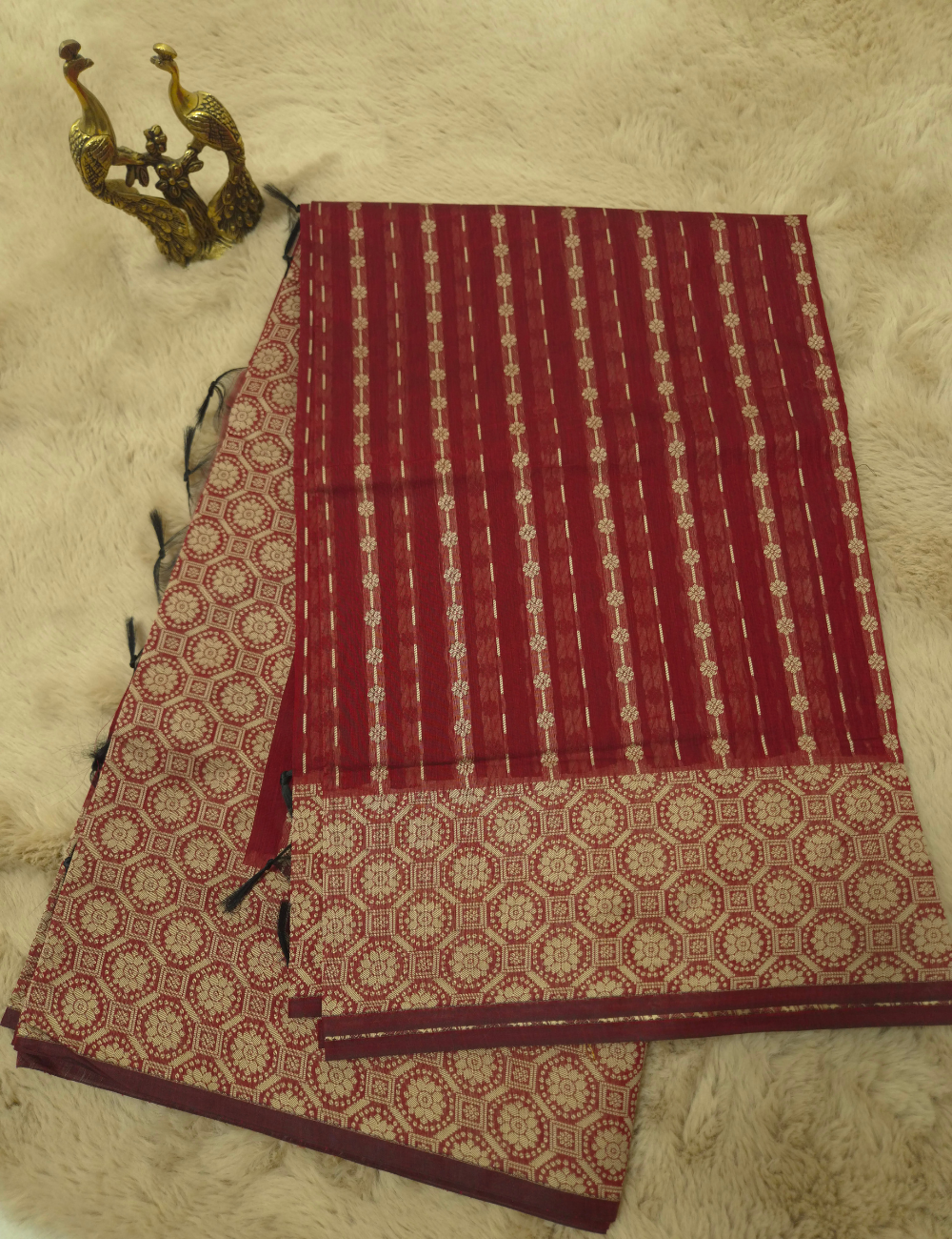 Premium Kota Cotton Saree – Crimson Red | Beige Thread Woven Border